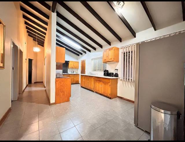 3 BEDROOM HOUSE FOR SALE IN THE ORCHARDS